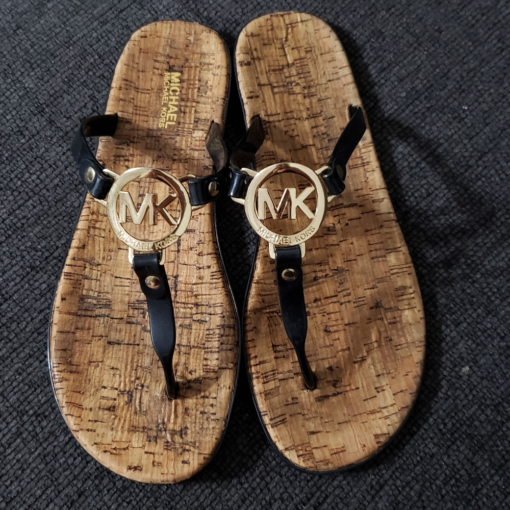 💜💜SOLD💜💜 Michael kors sandals